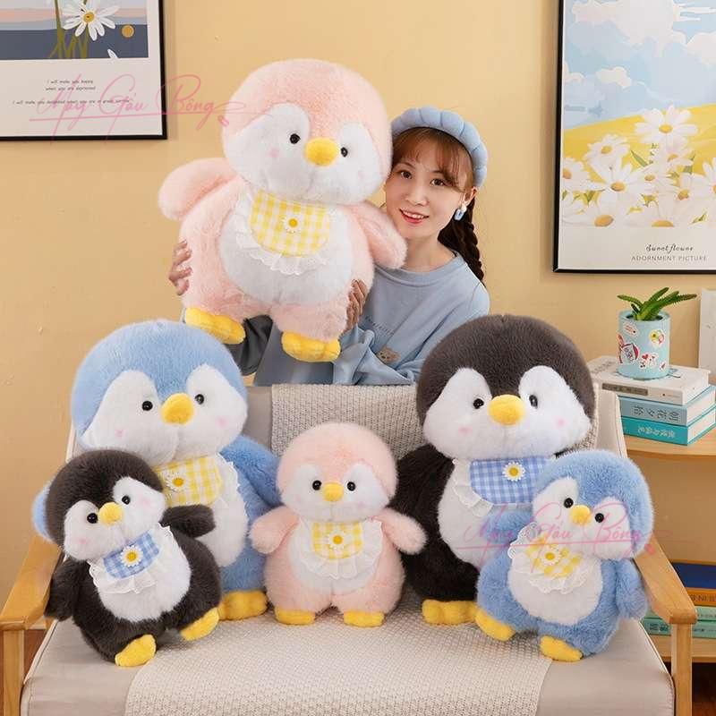 Gấu Bông Chim Cánh Cụt Baby đeo yếm em bé dễ thương